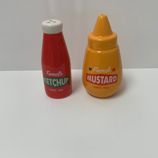 Ketchup & Mustard Salt & Pepper Set